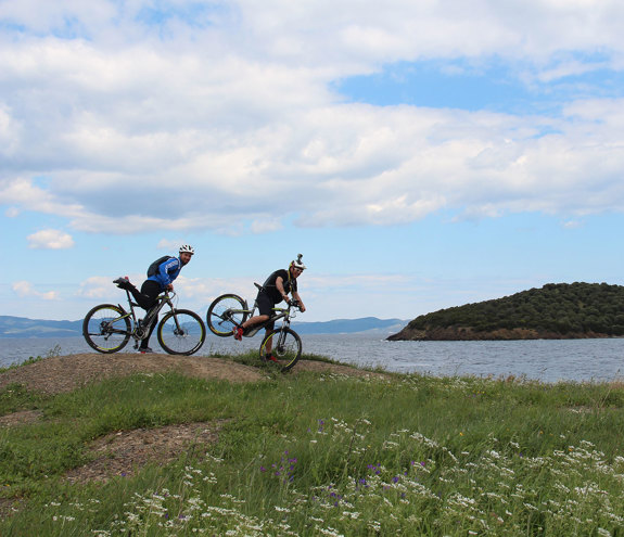 Miraggio visitors cycling