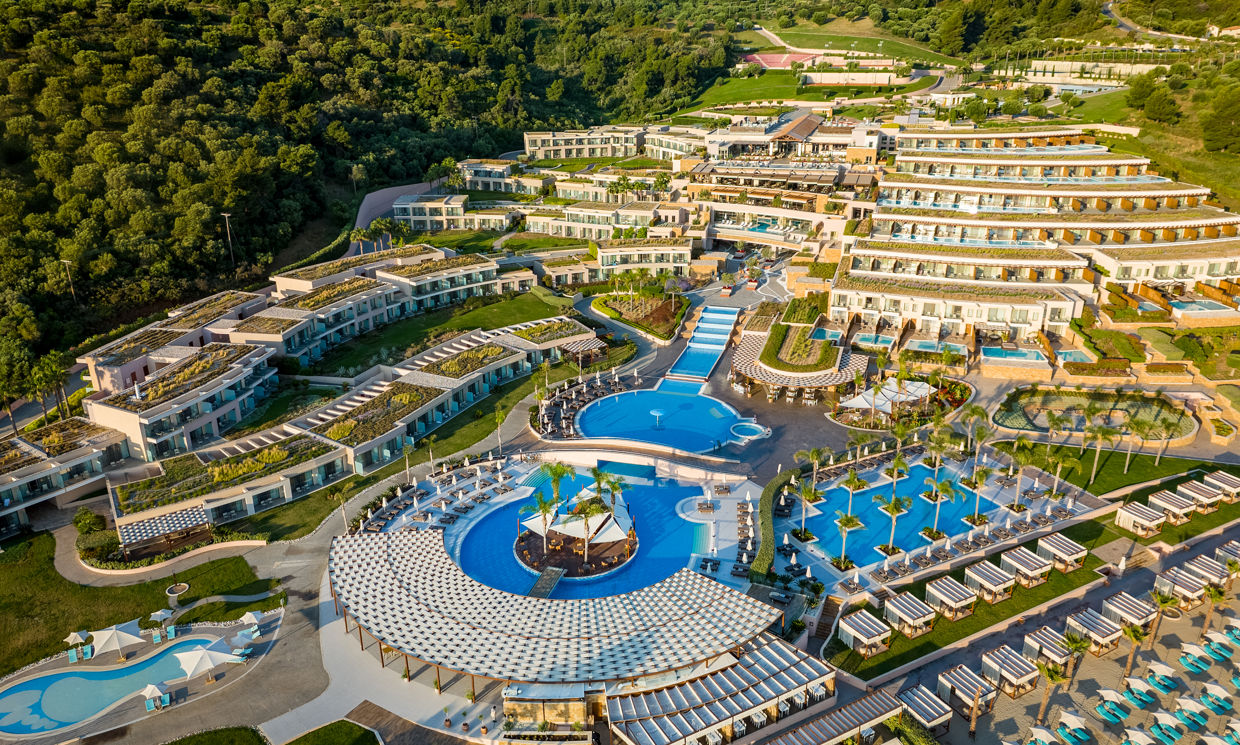 Miraggio Thermal Spa Resort pool in Halkidiki — photo 2