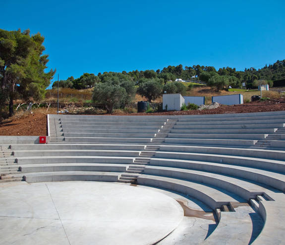 Miraggio Thermal Spa Resort side view of the amphitheater